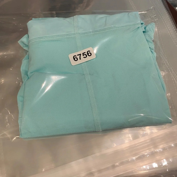 Lululemon Run: Ta Ta Topper tank top Spry Blue empire waist 16756 - Picture 13 of 13